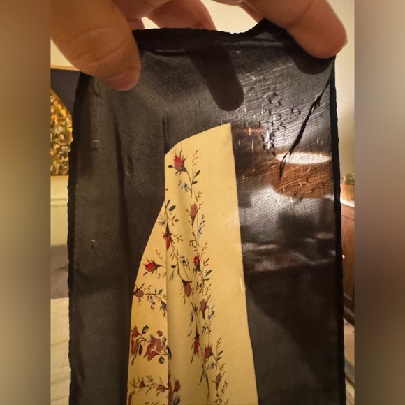 GUCCI SCARF - Picture 8 of 10